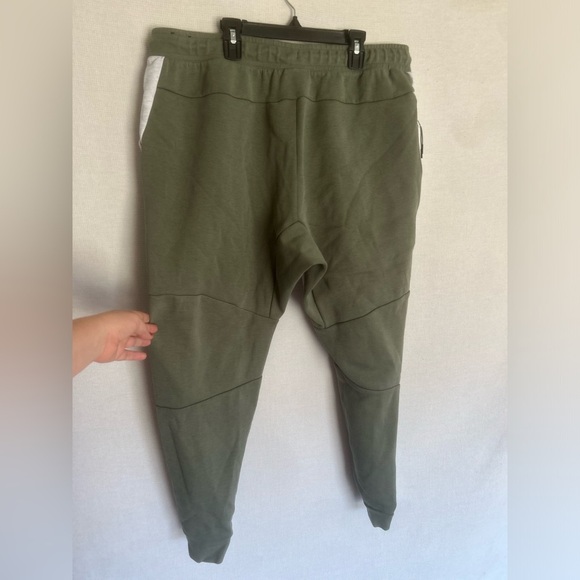 Men’s Nike tech fleece jogger sweats - Picture 7 of 7